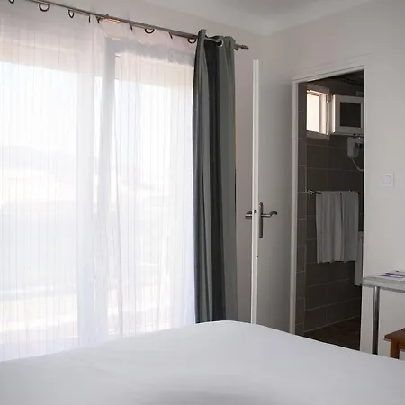 Bleu Azur Hotel 3*