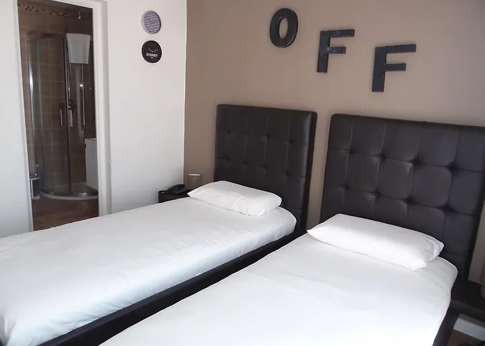 Bleu Azur Hotel 3*