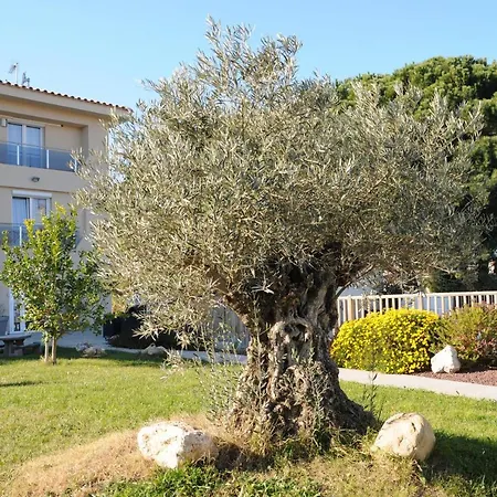 Bleu Azur Otel 3*
